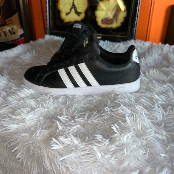 Adidas Neo Cloudfoam Core Black and white stripes Men's size 9.5 New Condition - Picture 3 of 9